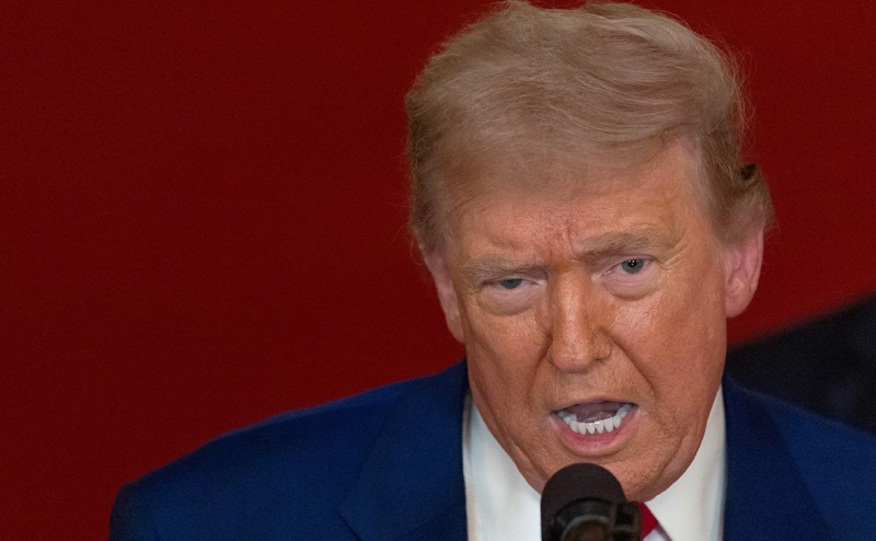 Трамп заявил, что рост цен на нефть играет на руку «врагу»