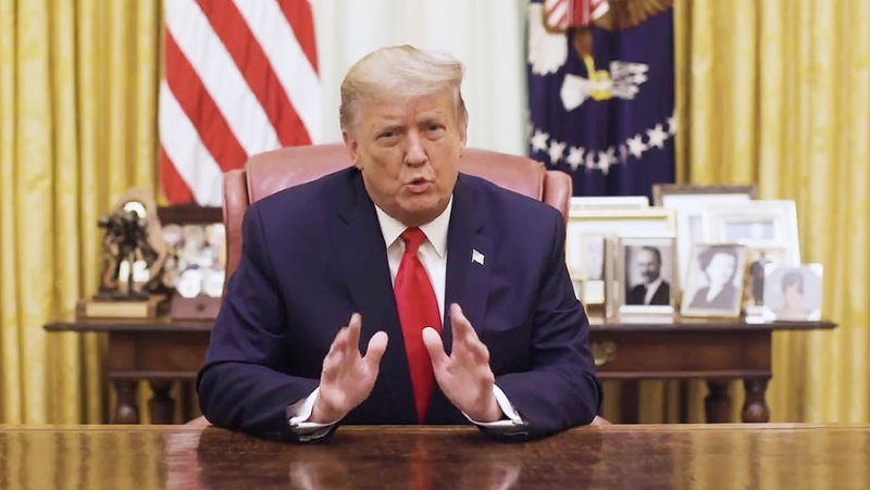 Трамп заявил, что США могут стать «банановой республикой»