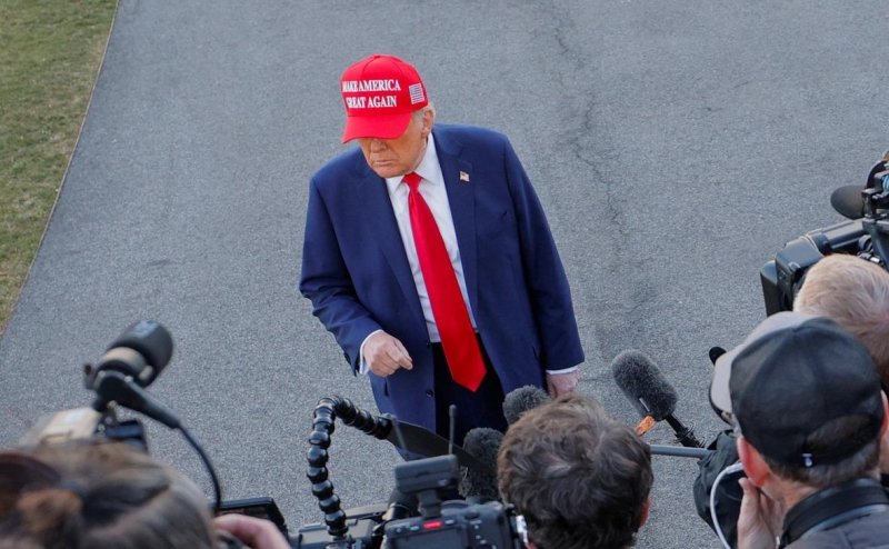 Трамп заявил, что Зеленский возомнил себя &laquo;большой шишкой&raquo;