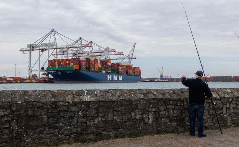 Трамп заявил об отказе от планов заключить торговую сделку с ЕС