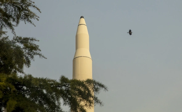 Три человека погибли после удара Ирана по центру Израиля