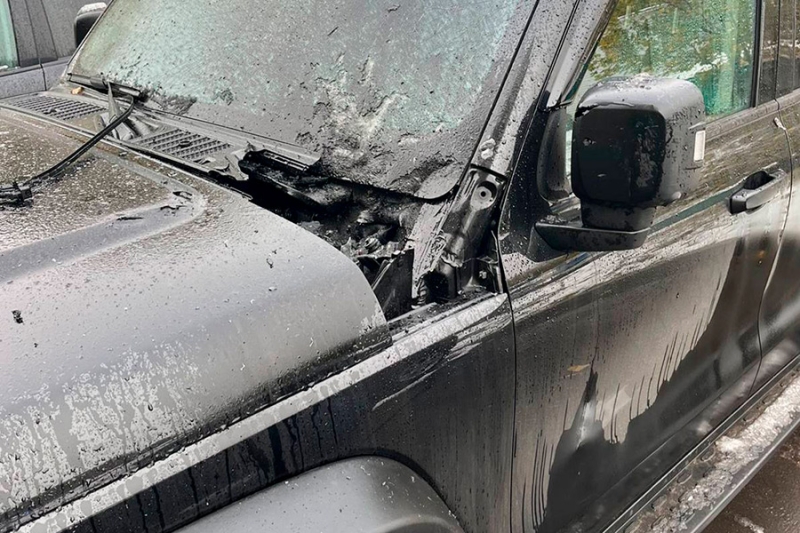 Три человека пострадали во время подрыва автомобиля в Москве