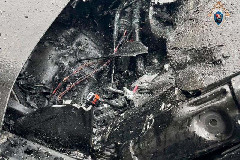 Три человека пострадали во время подрыва автомобиля в Москве