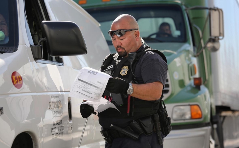 Трюдо предупредил о тяжелых временах из-за пошлин Трампа