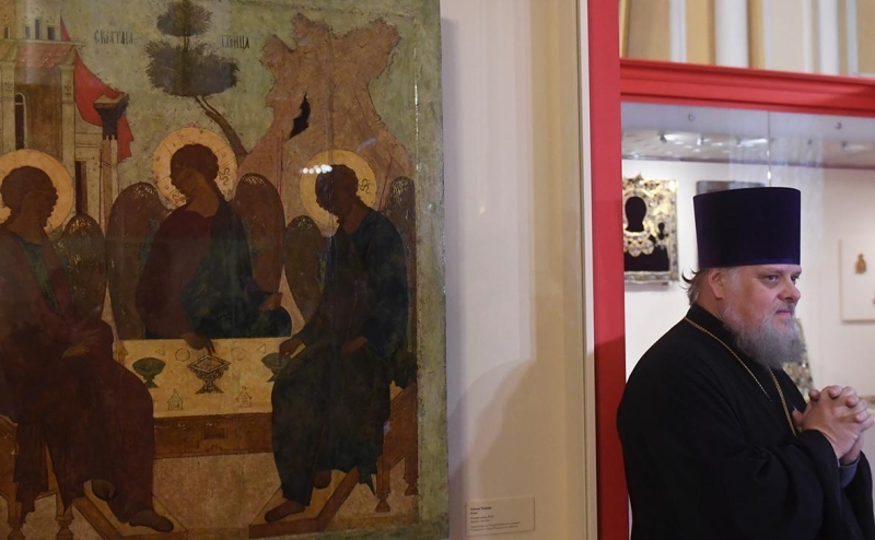 «Троица» станет доступна для поклонения после литургии патриарха