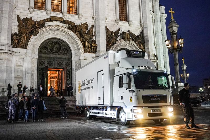 «Троица» в храме Христа Спасителя. Фоторепортаж