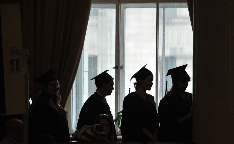 «Тупиковый путь»: вернутся ли вузы к распределению, как в СССР