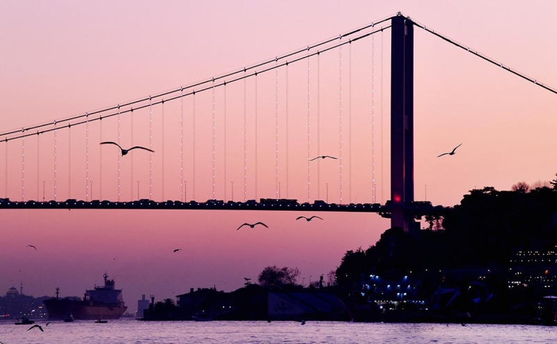 Турция опровергла пропуск украинских минных тральщиков через проливы