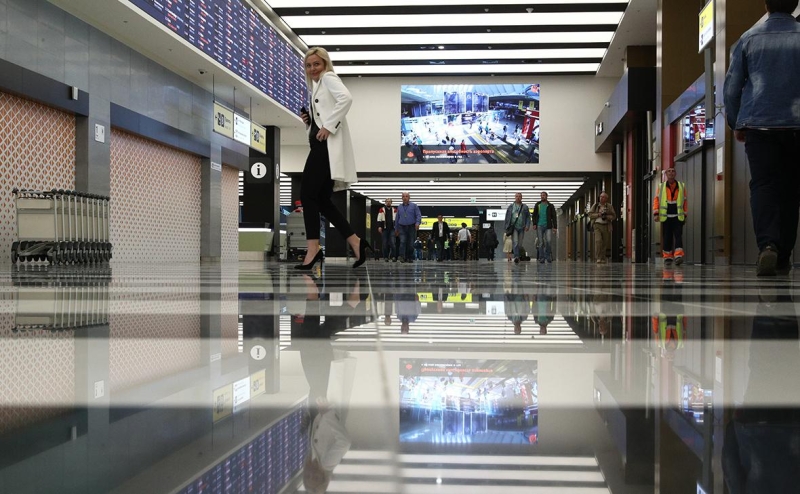 Турфирмы заявили о сотнях заявок на туры в Европу и очередях на Шенген