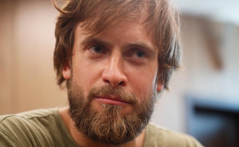 У акционистов и художников по всей России прошли обыски