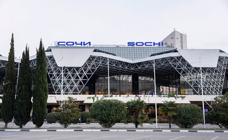 У садившегося в Сочи самолета загорелось шасси