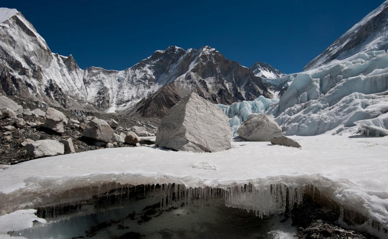 Ученые увидели угрозу для 2 млрд человек из-за таяния ледников в