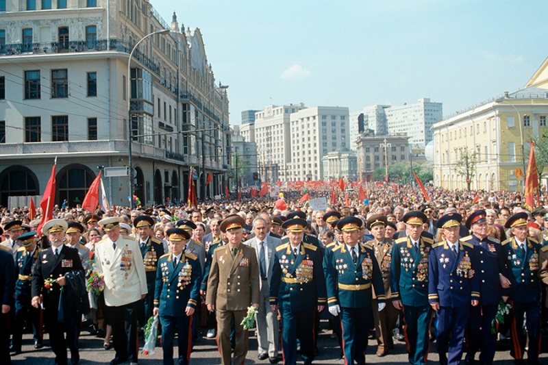 Уэльский полк и шествия под дождем: как проходили юбилейные парады