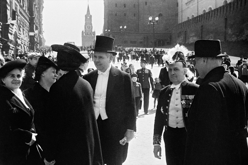 Уэльский полк и шествия под дождем: как проходили юбилейные парады