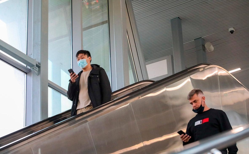 Уклонистам запретят выезд, кредиты и заключение сделок