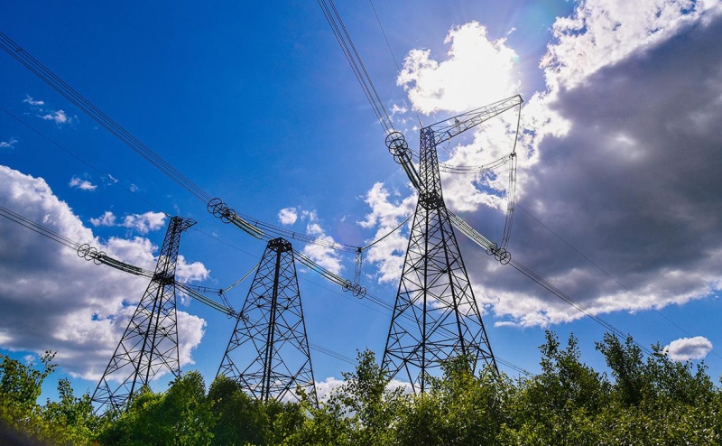 Украина после &laquo;напряженной ночи&raquo; рекордно увеличит импорт