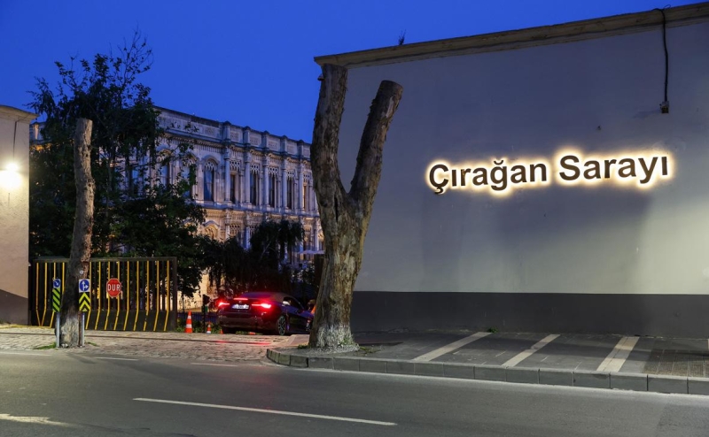 Украинская делегация прибыла в Стамбул на переговоры