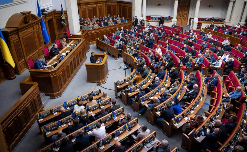 Украинский омбудсмен предложила отменить особый статус русского языка