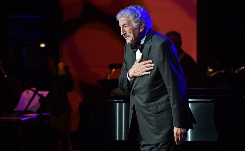 Умер американский певец Тони Беннетт