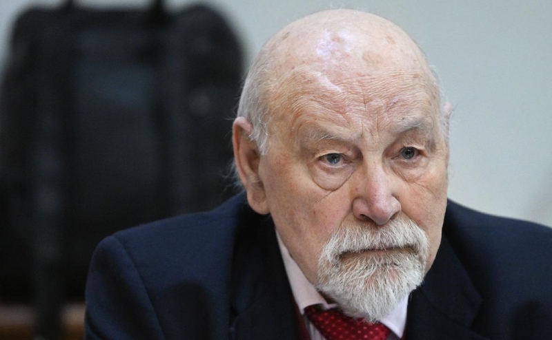 Умер автор закона об общественном контроле за местами лишения свободы