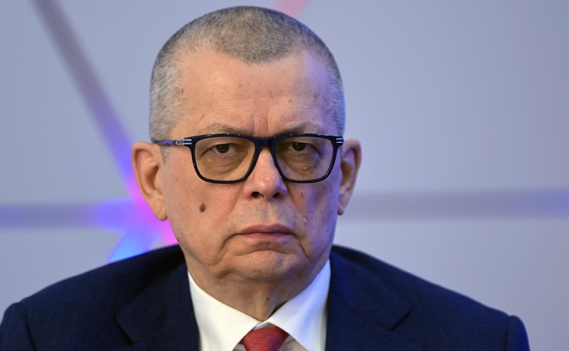 Умер глава Ассоциации банков России Георгий Лунтовский