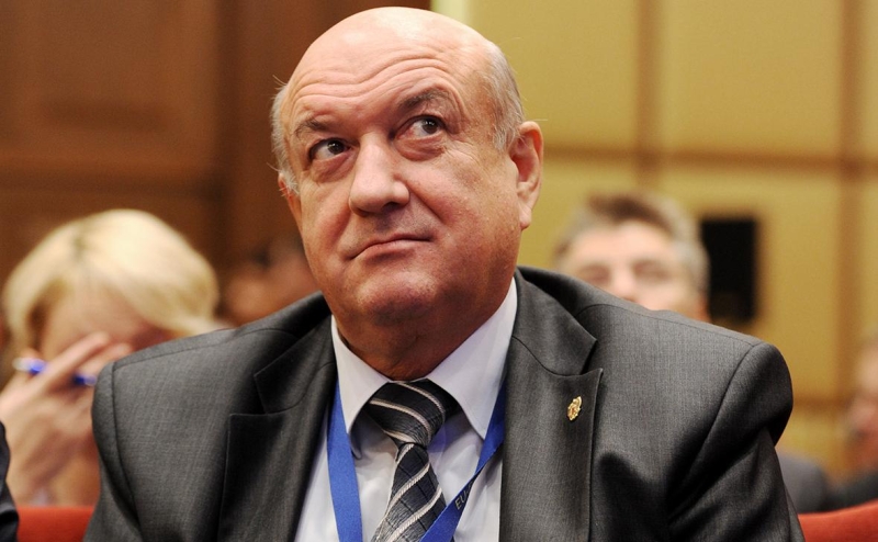 Умер глава Ассоциации эксплуатантов воздушного транспорта Владимир