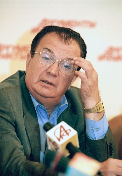 Умер известный иллюзионист Эмиль Кио. Каким его запомнят?