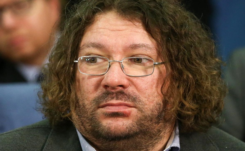 Умер Максим Кононенко