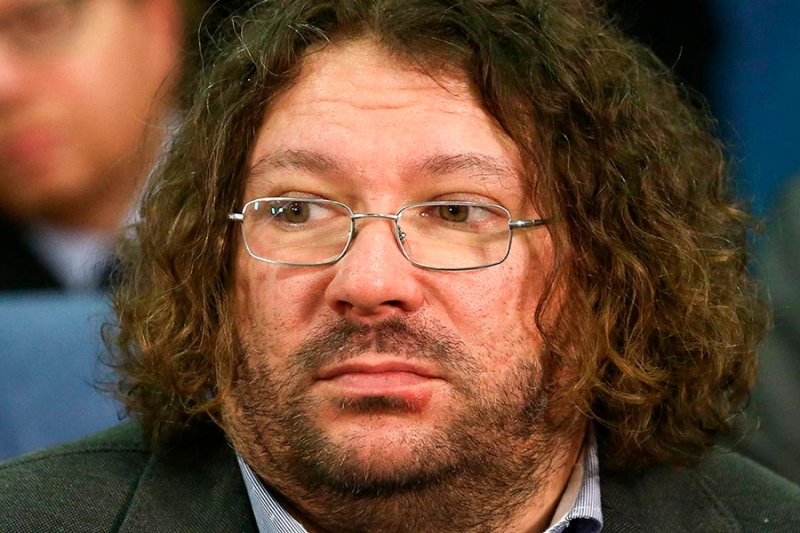 Умер Максим Кононенко