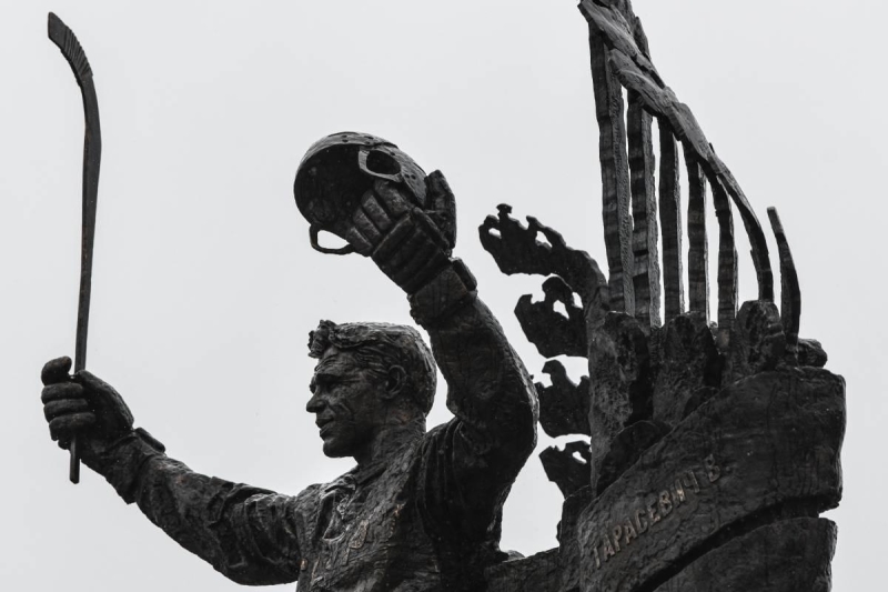 Умер семикратный чемпион мира по хоккею с мячом