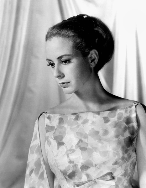 Умерла звезда фильмов «Фанфан-тюльпан» и «Дневная красавица» Женевьев