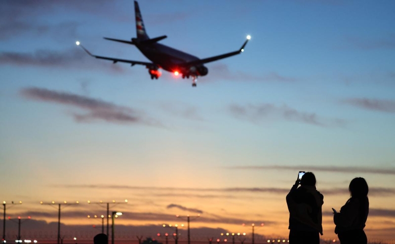 Ушаков назвал условие США для восстановления авиасообщения с Россией