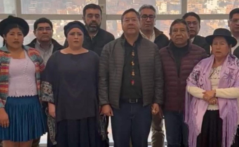 Устроивший попытку переворота в Боливии генерал назвал свои требования