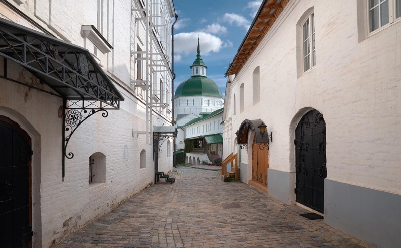 Усыпальницу в Санкт-Петербурге, где похоронен Суворов, передали РПЦ