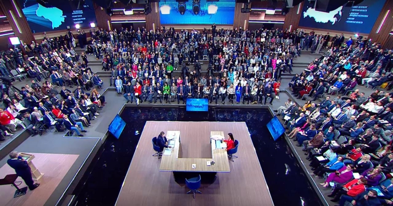 В Абхазии умер пострадавший при стрельбе в парламенте депутат