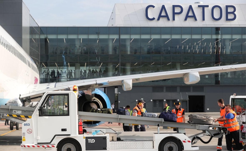 В аэропорту Саратова остановили полеты на фоне угрозы атаки дронов