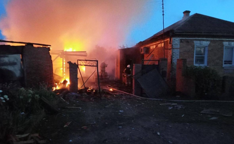 В Белгородской области 2 человека погибли после обстрела села из