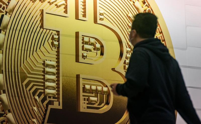 В Думе предложили запретить организацию обращения криптовалют с