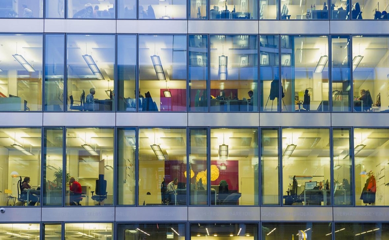 В Германии протестируют четырехдневную рабочую неделю на фоне кризиса