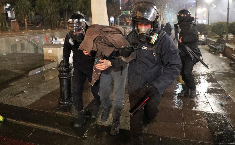 В Грузии освободили всех задержанных на протестах по административке