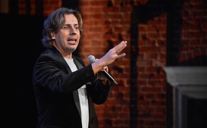 В Грузии отвергли связь отмены концертов Макаревича и Галкина с политикой