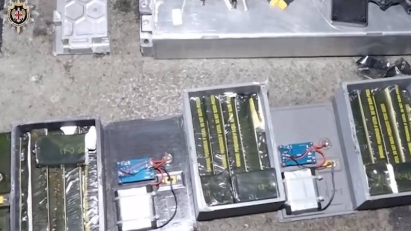 В Грузии задержали груз со взрывчаткой, следовавший в Россию