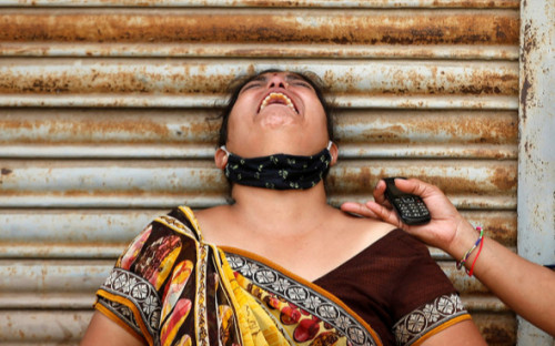 В Индии зафиксировали рекордное число смертей от COVID-19 за сутки