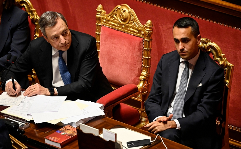 В Италии допустили прекращение военной помощи Киеву при отставке Драги