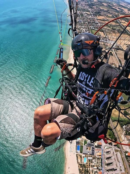 В Италии погиб совершивший прыжок из стратосферы