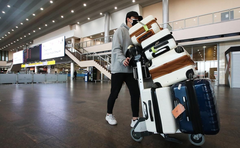 В кабмине одобрили новые сроки пребывания иностранцев по электронной