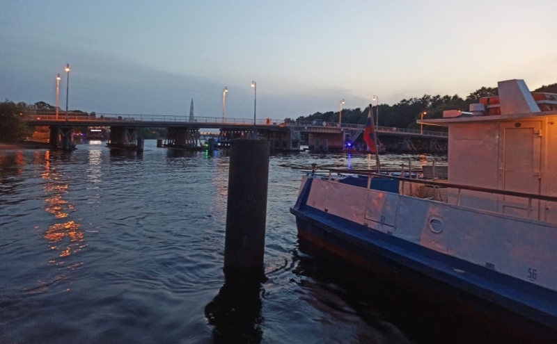 В Керченском проливе два танкера получили повреждения и терпят