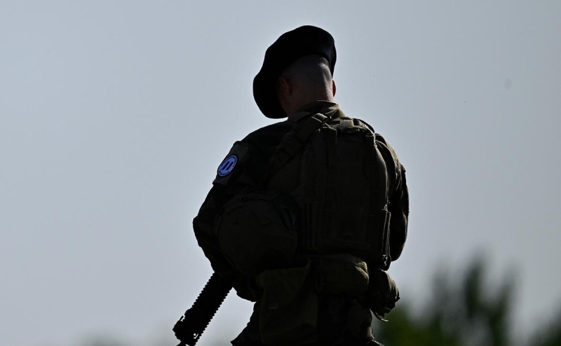 В Киеве заявили, что решения об отправке французских инструкторов еще