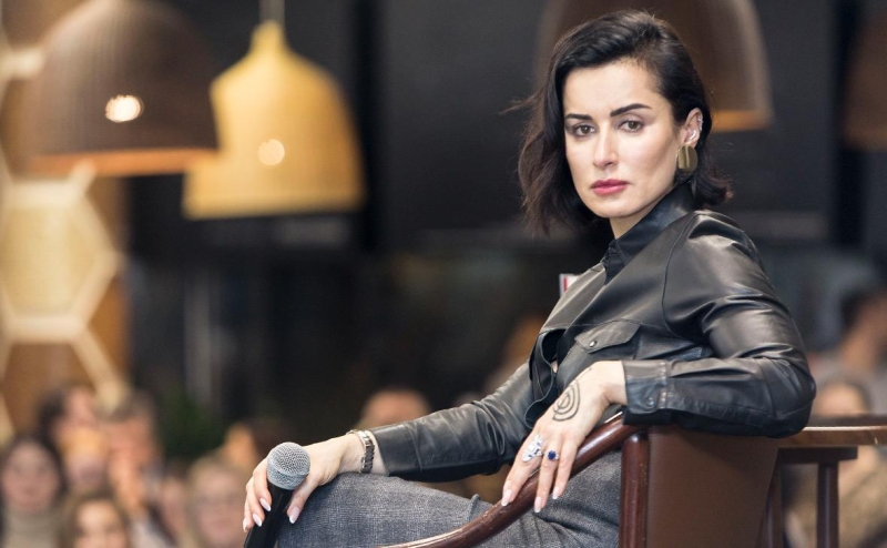 В Киргизии призвали Канделаки «не вносить разлад» в отношения с