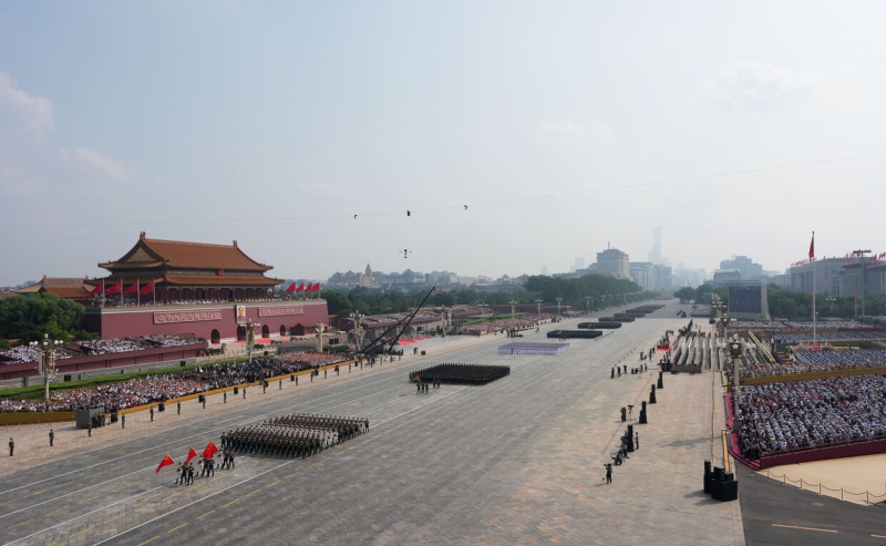 В Китае задержали мужчину за критику парада в честь 80-летия Победы